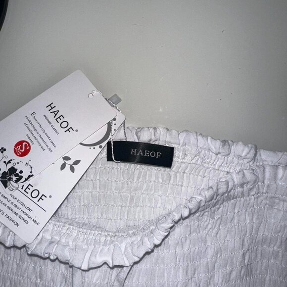 Women's White Skirt - Picture 3 of 3